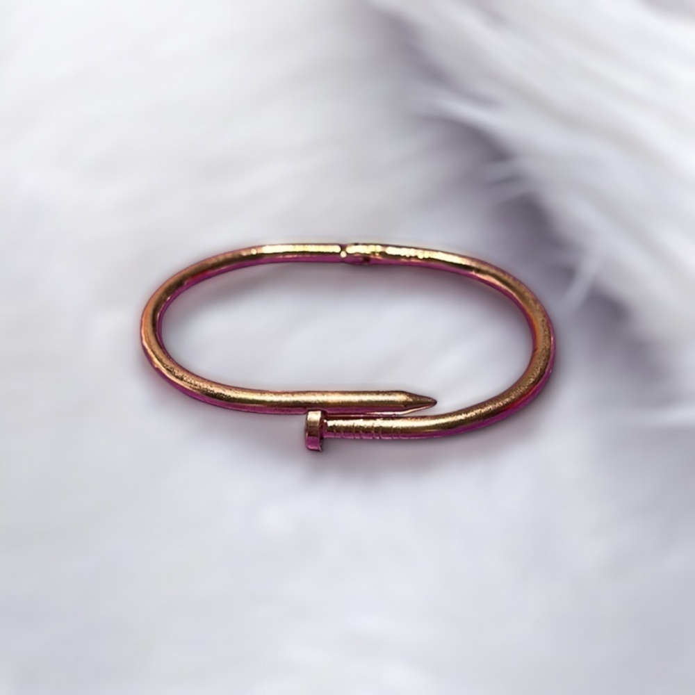 ✨ 18k Gorgeous nail wrap bracelet ✨